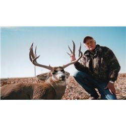 Colorado, USA - 1 Hunter for 5-Day Eastern Colorado Mule Deer or Whitetail Deer Hunt
