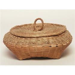 Algonquin New England Basket