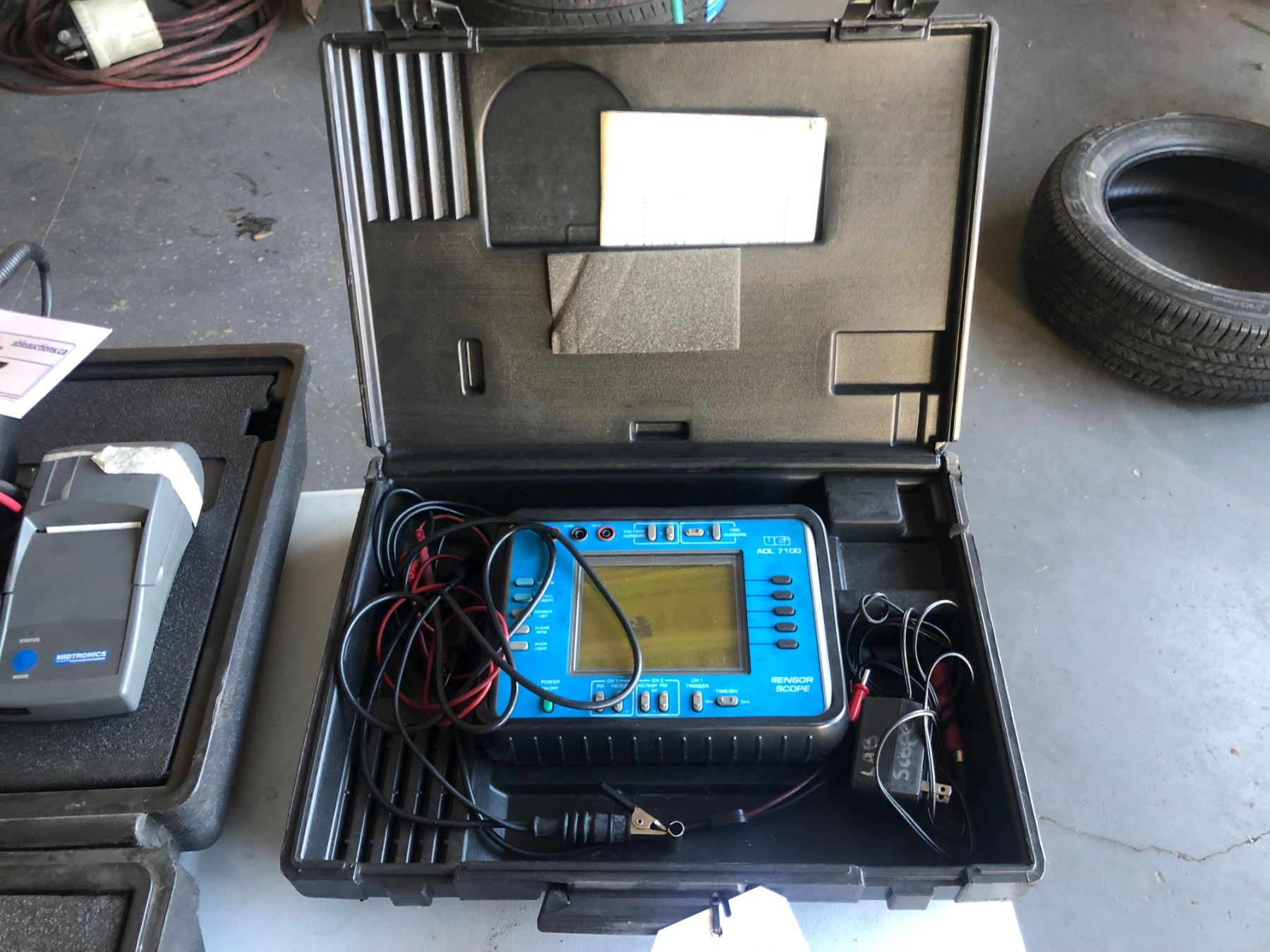 UEI ADL-7100 AUTOMOTIVE DIGITAL LAB SCOPE