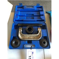 AUTOMOTIVE TOOL