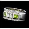 Image 1 : Crayola 0.90 ctw Peridot and White Sapphire Ring - .925 Silver