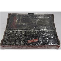 FLAT OF ASSORTED TOOLS INCL NEW STEP UPS.