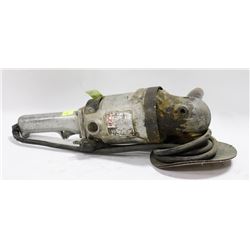 BLACK & DECKER GRINDER