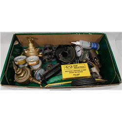 FLAT OF WELDING GAUGES, GROUND CLAMP, GRINDING