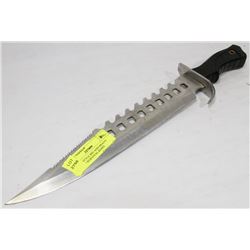 RAMBO STYLE BIG AND HEAVY HUNTING SURVIVAL KNIFE