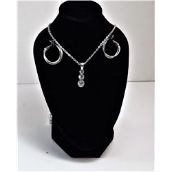 6)  SILVER TONE JOURNEY STYLE 3 STONE