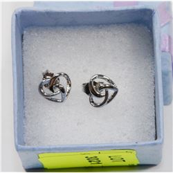 .925 HEART STUDS