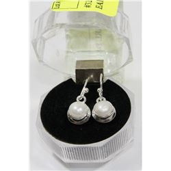 #32-FRESH WATER PEARL DANGLING EARRINGS