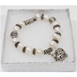 #2-FRESH WATER PEARL BRACELET WITH HEART SHAPE