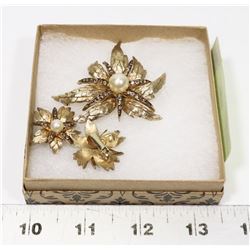 VINTAGE RHINESTONE BROOCH AND EARRING SET