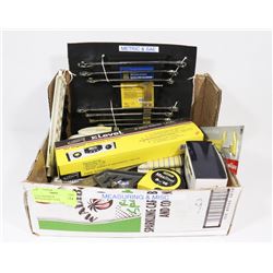 LEVEL/MAXIMUM WRENCHES/MITUTOYO CALIPER/BINOCS