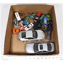 BOX W/COLLECTIBLE DIECAST CARS &