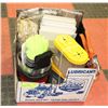 Image 1 : PAINT SUPPLIES/SMALL ORGANIZER BOXES/MISC