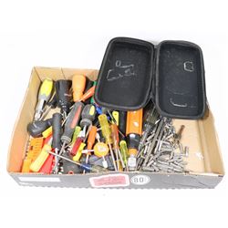 FLAT OF ASSORTED SCREWDRIVERS AND MORE
