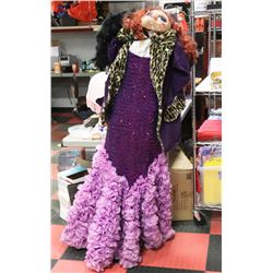 HIGH ENERGY FEMALE SECURITY GUARD