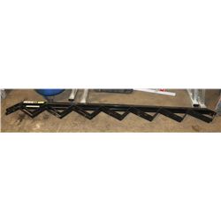 PAIR OF METAL RISERS (7 STEPS).