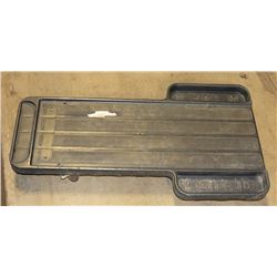 BLACK CREEPER W/TOOLS & PARTS SIDE TRAYS