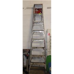 8FT ALUMINUM STEP LADDER