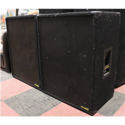 PAIR OF COMMUNITY 300/750 CONTINUOUS WATTS LOUD