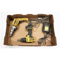 FLAT W/DEWALT DW235G HEAVY DUTY 1/2 IN.