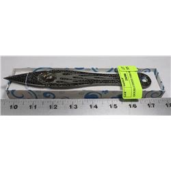 DOUBLE EDGED THROWING KNIVE