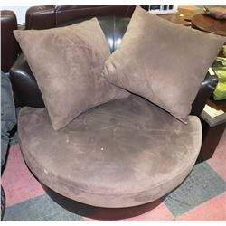 ESTATE 2-TONE DARK BROWN LEATHERETTE