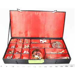JEWELLERY BOX WITH CONTENTS