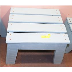 EXTRA LARGE ULTRA STRONG STOOL, 19"X16"X16".