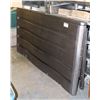 Image 1 : LOW PROFILE KING SZ HEADBOARD
