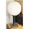 Image 1 : OUTDOOR LIGHT