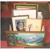 Image 1 : BOX OF VINTAGE PICTURES