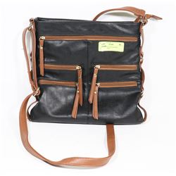 2 TONE BLACK AND BROWN LEATHER PURSE