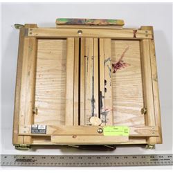 FOLDING ARTIST PAINT EASEL
