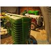 Image 2 : 1949 John Deere Model M Tractor