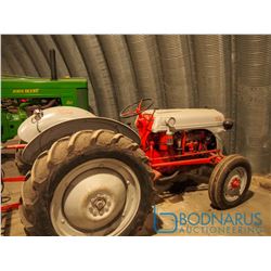 1952 Ford 8N Tractor