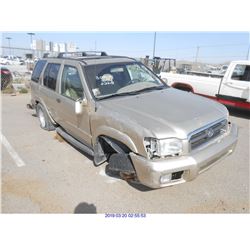 2001 - NISSAN PATHFINDER