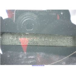 2004 - TOYOTA CAMRY