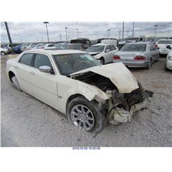 2005 - CHRYSLER 300//SALVAGE TITLE