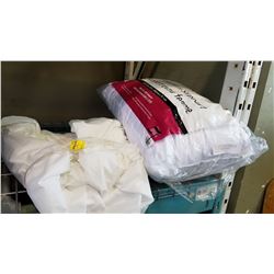BRAND NEW MAINSTAYS EXTRA FIRM PILLOW AND NEW MATTRESS PROTECTOR