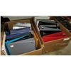 Image 1 : 2 BOXES OF BINDERS