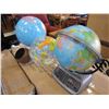 Image 2 : LOT OF GLOBES