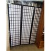 Image 1 : 3 PANEL ROOM DIVIDER
