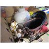Image 2 : LOT OF VASES, LAMP, AND MINIATURE BABY CARRIAGE
