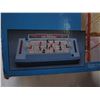 Image 2 : VINTAGE RADIO SHACK BATTERY OPERATED ICE HOCKEY
