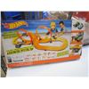 Image 2 : HOTWHEELS SLOT CAR SET