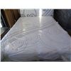 Image 1 : QUEENSIZE SERTA I-COMFORT MEMORY FOAM MATTRESS