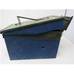 METAL AMMUNITION BOX