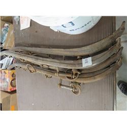 LOT OF 3 HORSE HEIGNES