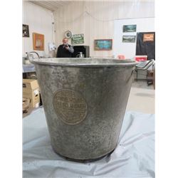 BREAD MAKER POT (UNIVERSAL) *MADE BY LANDERS FRARY & CLARK* NEW BRITAIN, CONN. US*