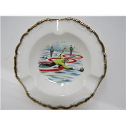 ASHTRAY (ROYAL ALBERT BONE CHINA ENGLAND) *CURLING*